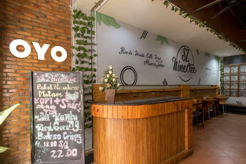 Sz Nine One Hotel Medan Exterior foto