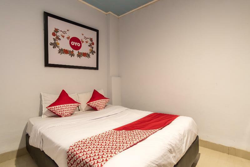 Sz Nine One Hotel Medan Exterior foto